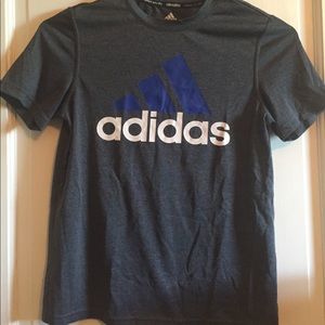 Adidas shirtsleeve t shirt